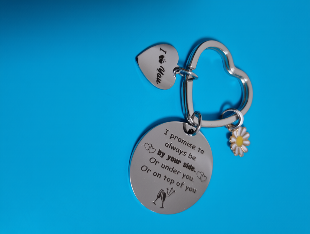 Lover's KEYRING!, Cheeky & Romantic Gift for Boyfriend / Girlfriend | Unique & Funny Valentine's Day Gift Bargain!