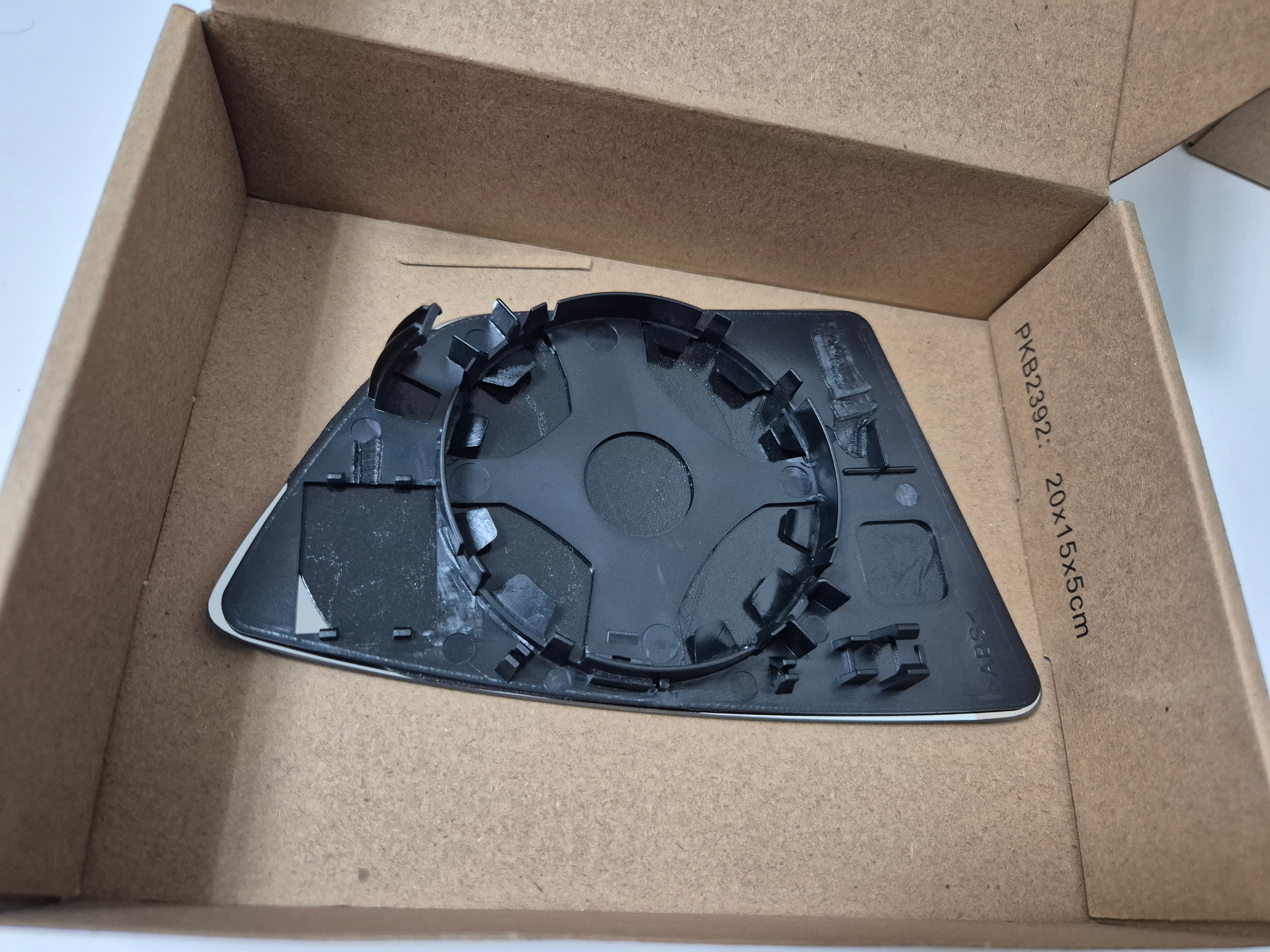 X AUTOHAUX Car Rearview Left Side Mirror Glass Replacement W/Backing Plate Convex Non-heated White Glass for SEAT ARONA 2017-2020 for SEAT IBIZA 2017-2020 for SEAT LEON 2012-2020 - Zeta Store