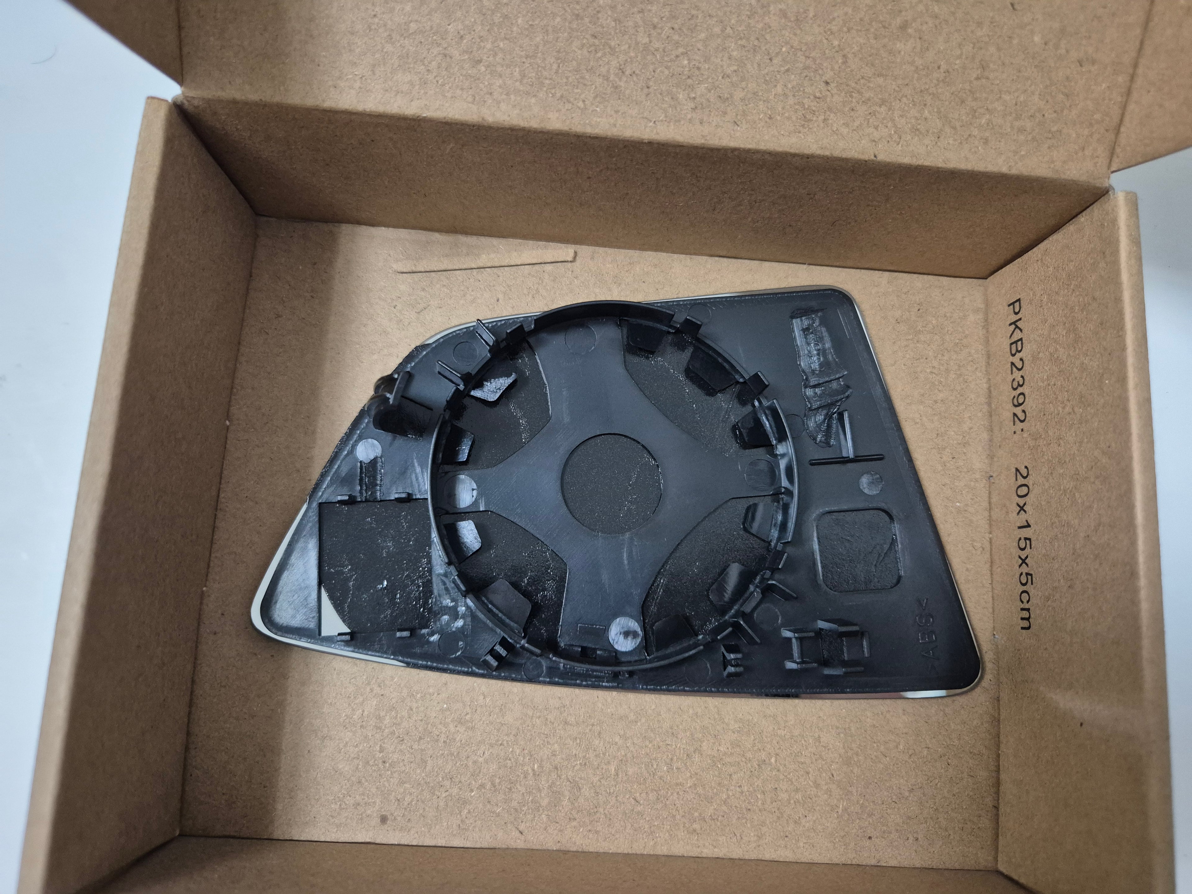 X AUTOHAUX Car Rearview Left Side Mirror Glass Replacement W/Backing Plate Convex Non-heated White Glass for SEAT ARONA 2017-2020 for SEAT IBIZA 2017-2020 for SEAT LEON 2012-2020 - Zeta Store