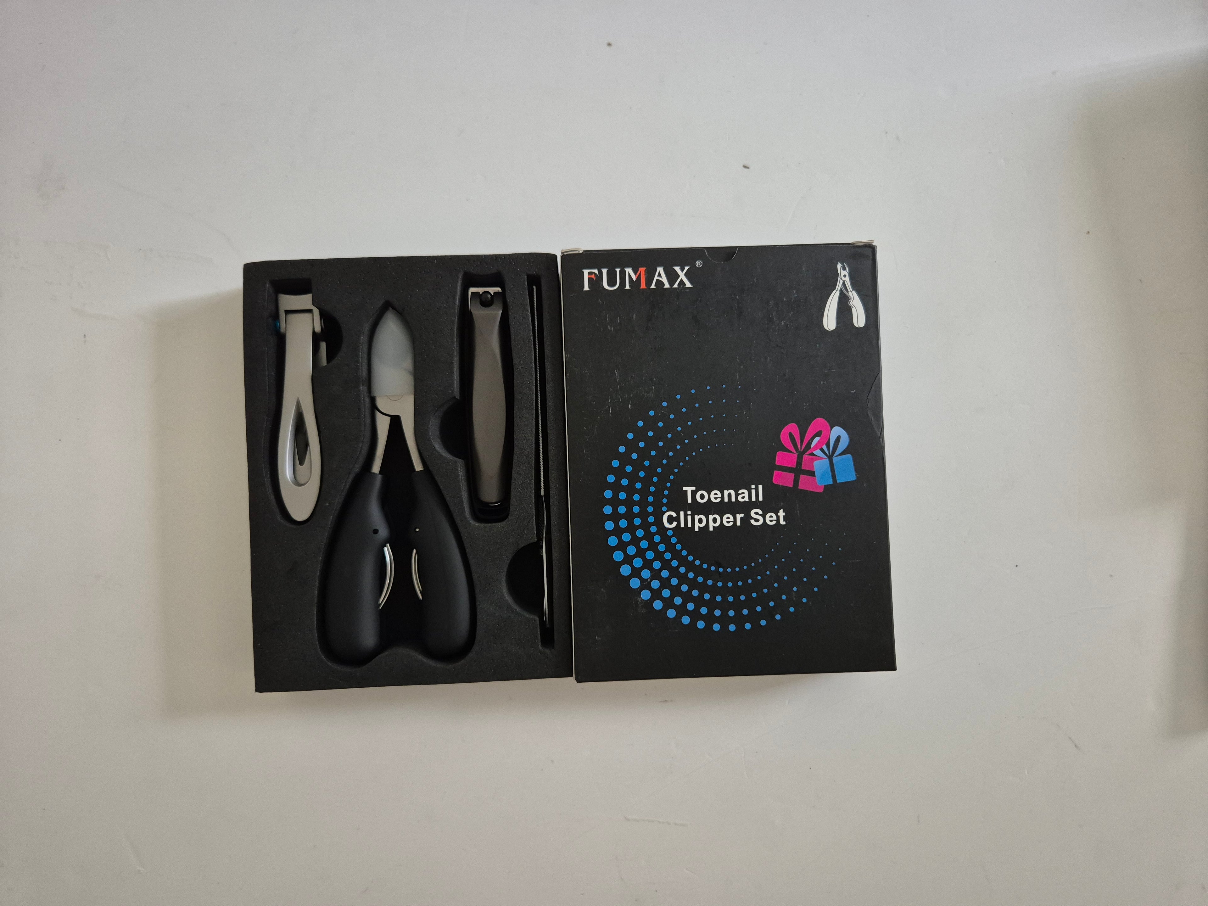 FUMAX 5-Piece Professional Toenail Clipper Set – Heavy Duty Ingrown & Thick Nail Clippers for Seniors, Men & Women – Stainless Steel Grooming Kit with Catcher