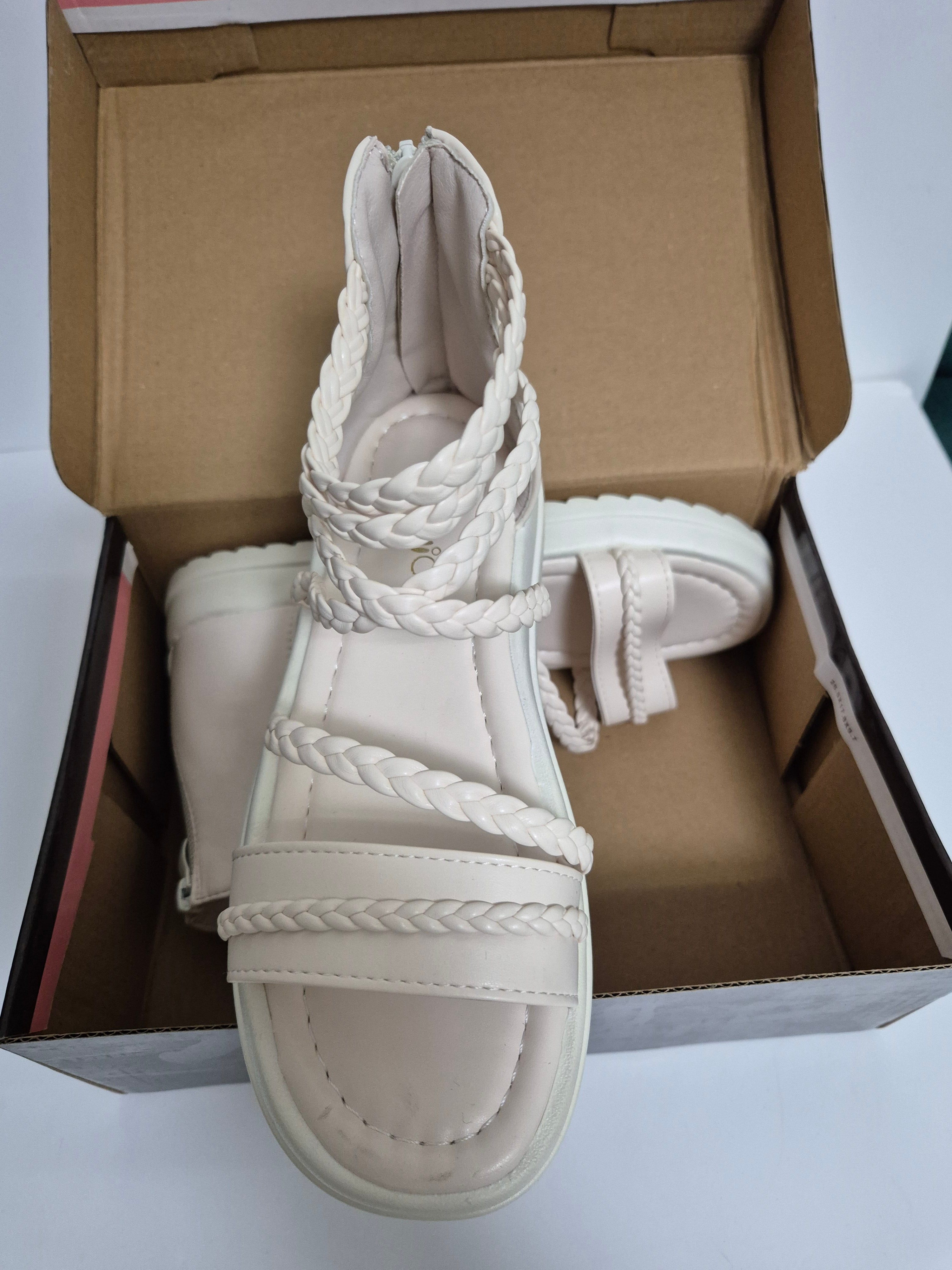 Cozozn Girls Summer Sandals | Fashion Kids Beige & White Shoes | Size 3 UK - Zeta Store