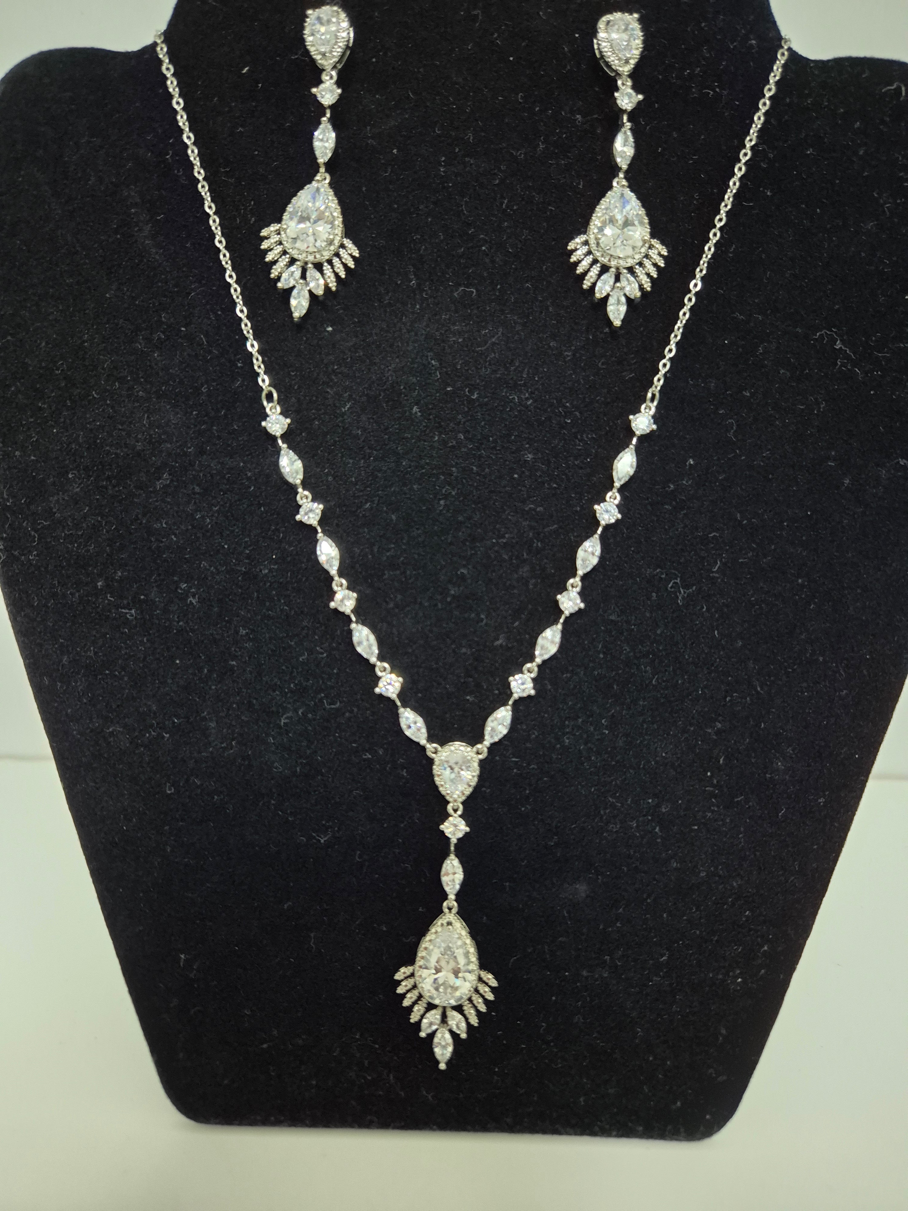 Ever Faith sparkling wedding jewellery set with teardrop cubic zirconia necklace and dangle earrings for women.