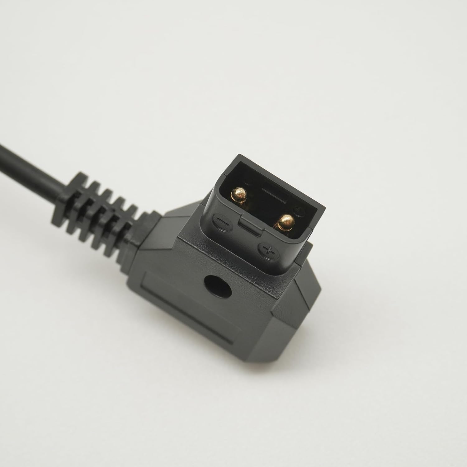 FOMITO D-Tap to Weipu 2-Pin Coiled Power Cable for BMPCC 4K/6K – Flexible & Reinforced - Zeta Store