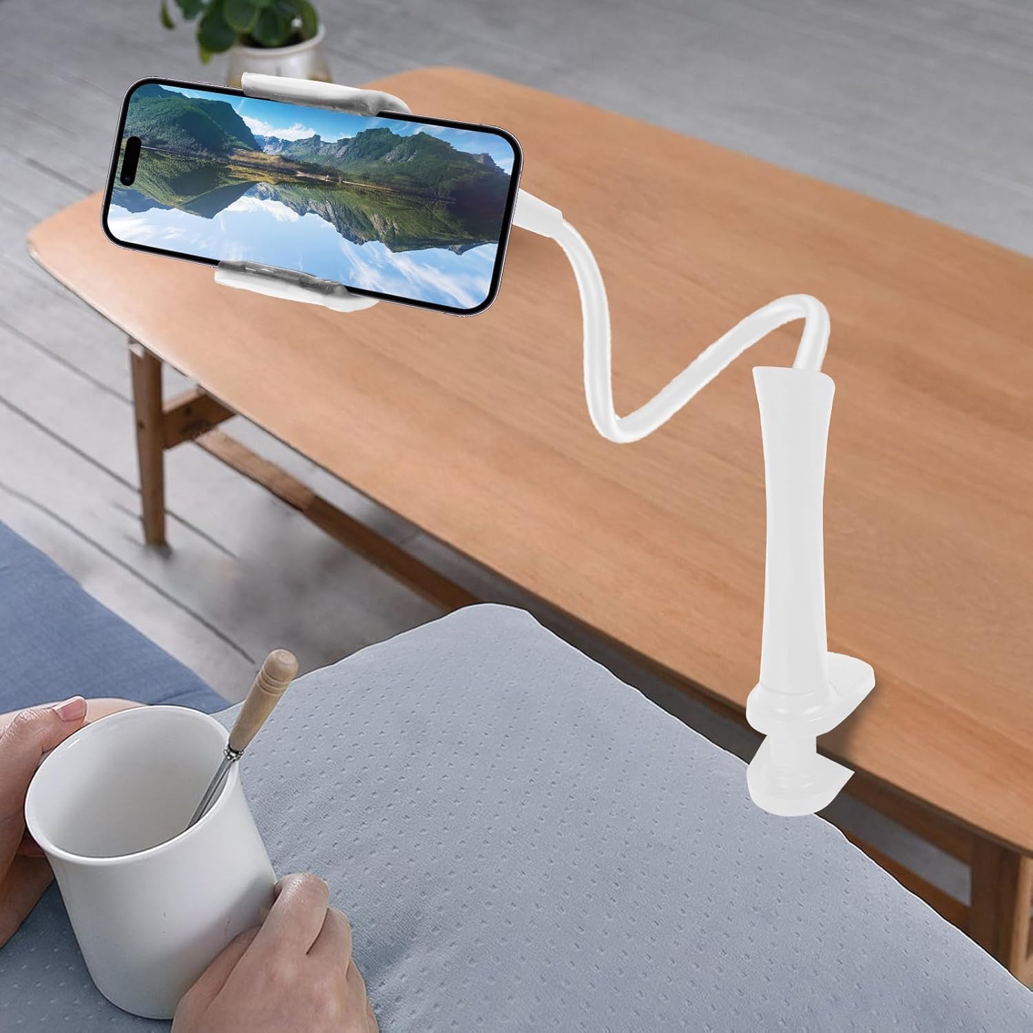 Filltown - 360° Adjustable Gooseneck Phone Holder for Bed & Desk - Flexible Arm, Universal Clip - Zeta Store