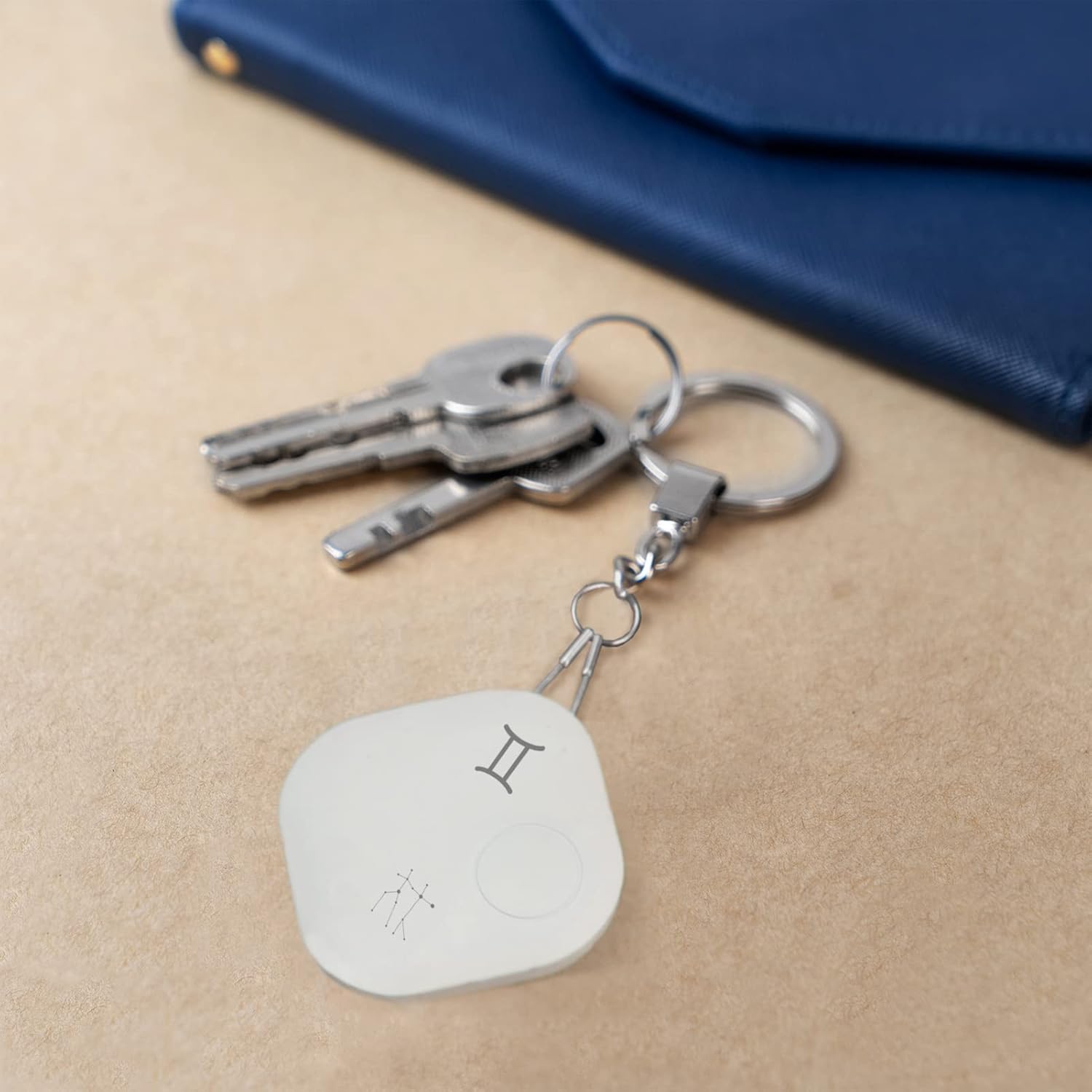 Nutale Constellation Bluetooth key finder tracker for keys, wallet, and valuables in a 1-pack, compact and easy to use.