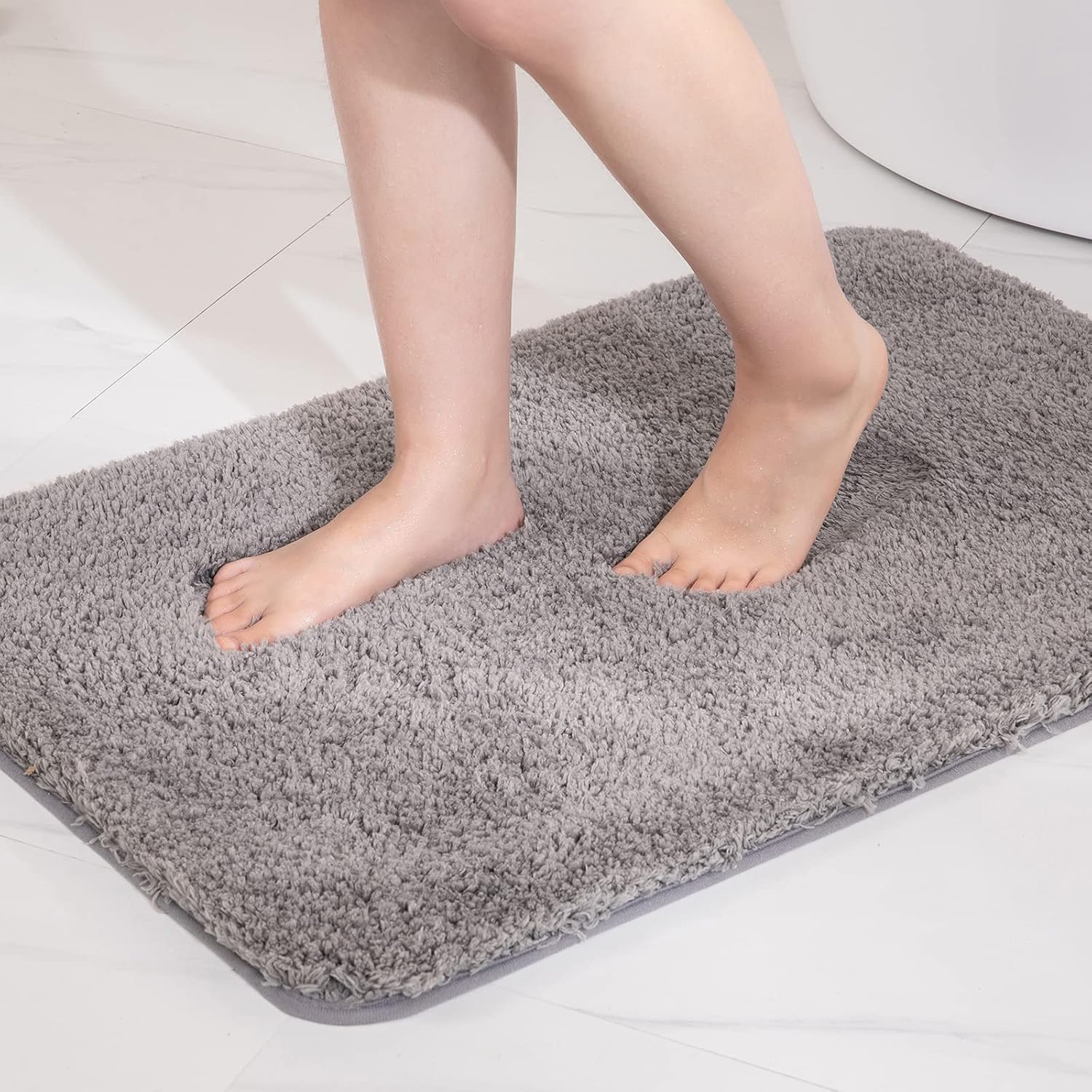 MIULEE, Luxurious Microfiber Bath Mat - Super Absorbent & Non-Slip Bathroom Rug