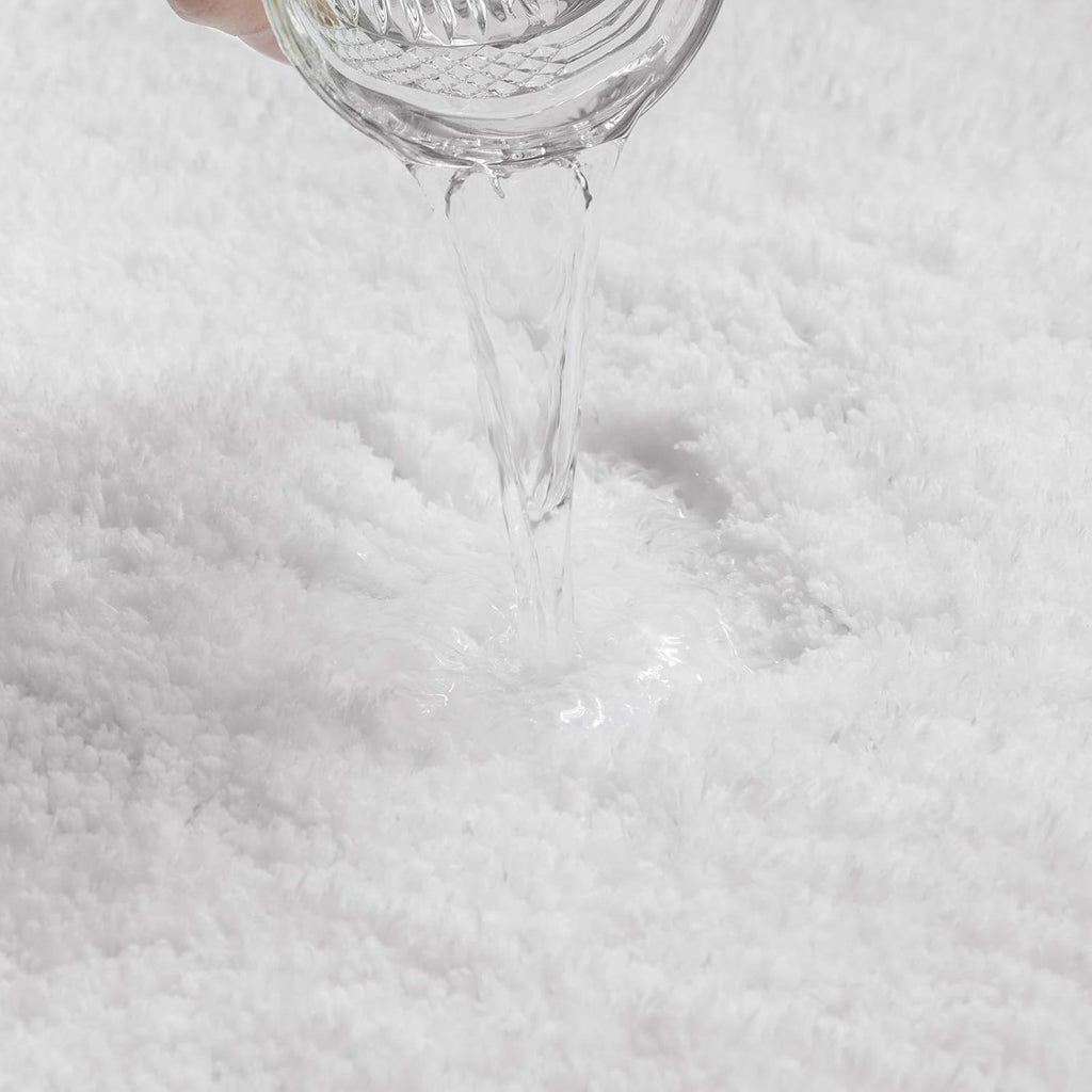 MIULEE, Luxurious Microfiber Bath Mat - Super Absorbent & Non-Slip Bathroom Rug