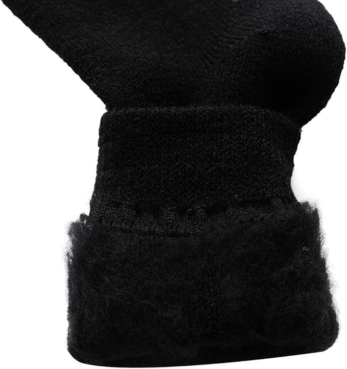 NovForth 4 Pairs Thick Thermal Socks | Insulated Heated Warm Socks for Winter | 7X Warmer Than Cotton | Ultra-Soft & Non-Slip | Perfect for Hiking, Camping | Size M | Brand New in Barn!