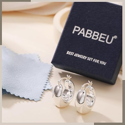 Pabbeu chunky gold and silver hoop earrings for women, lightweight hypoallergenic stainless steel oval hoop jewelry set.