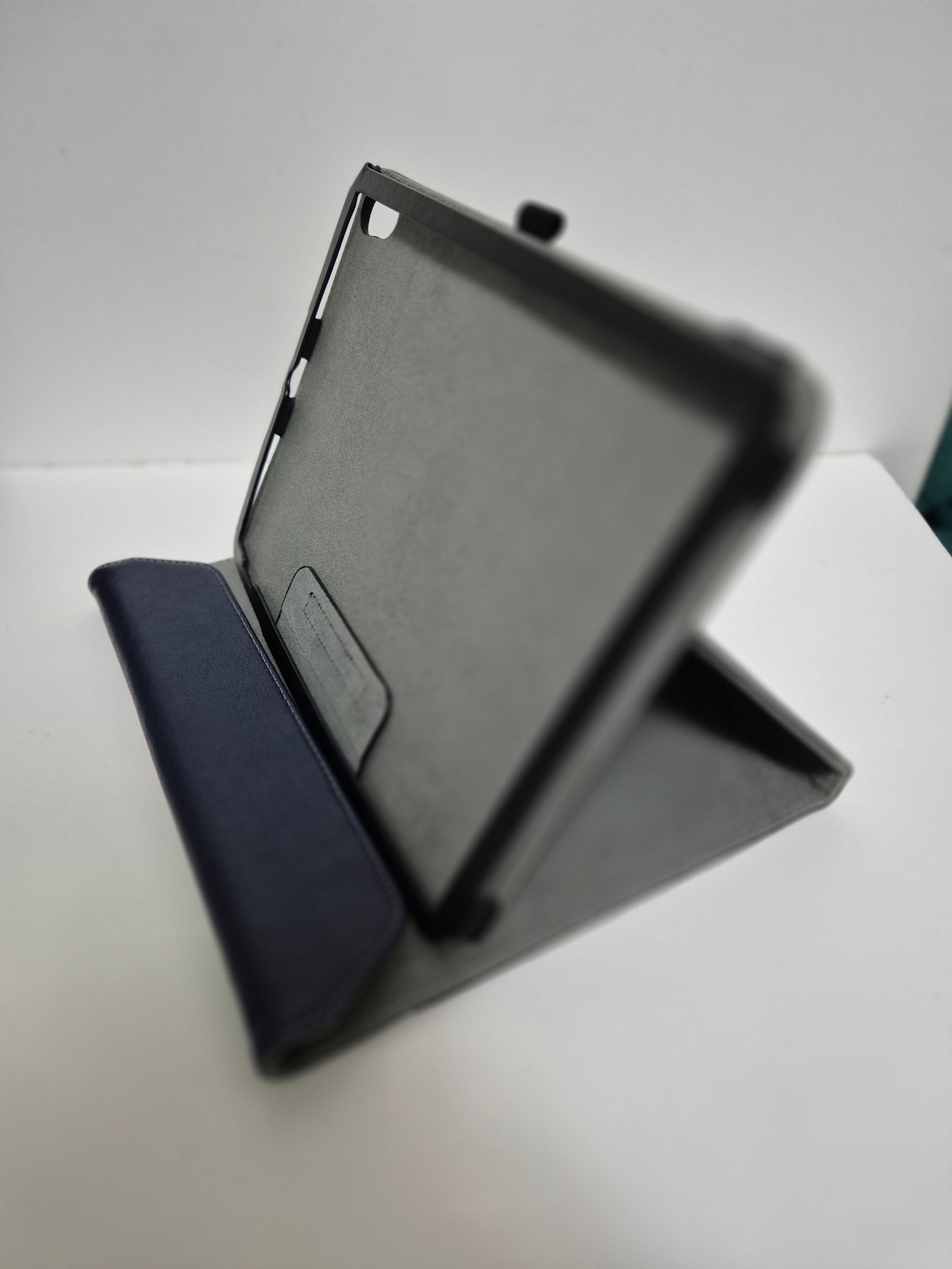 Brand New Barn Find! ✨ 360° Rotating Case for iPad Air 10.9" 5th/4th Gen (2022-2020) | Shockproof PU Leather Cover with Auto Wake/Sleep | Blue-Black