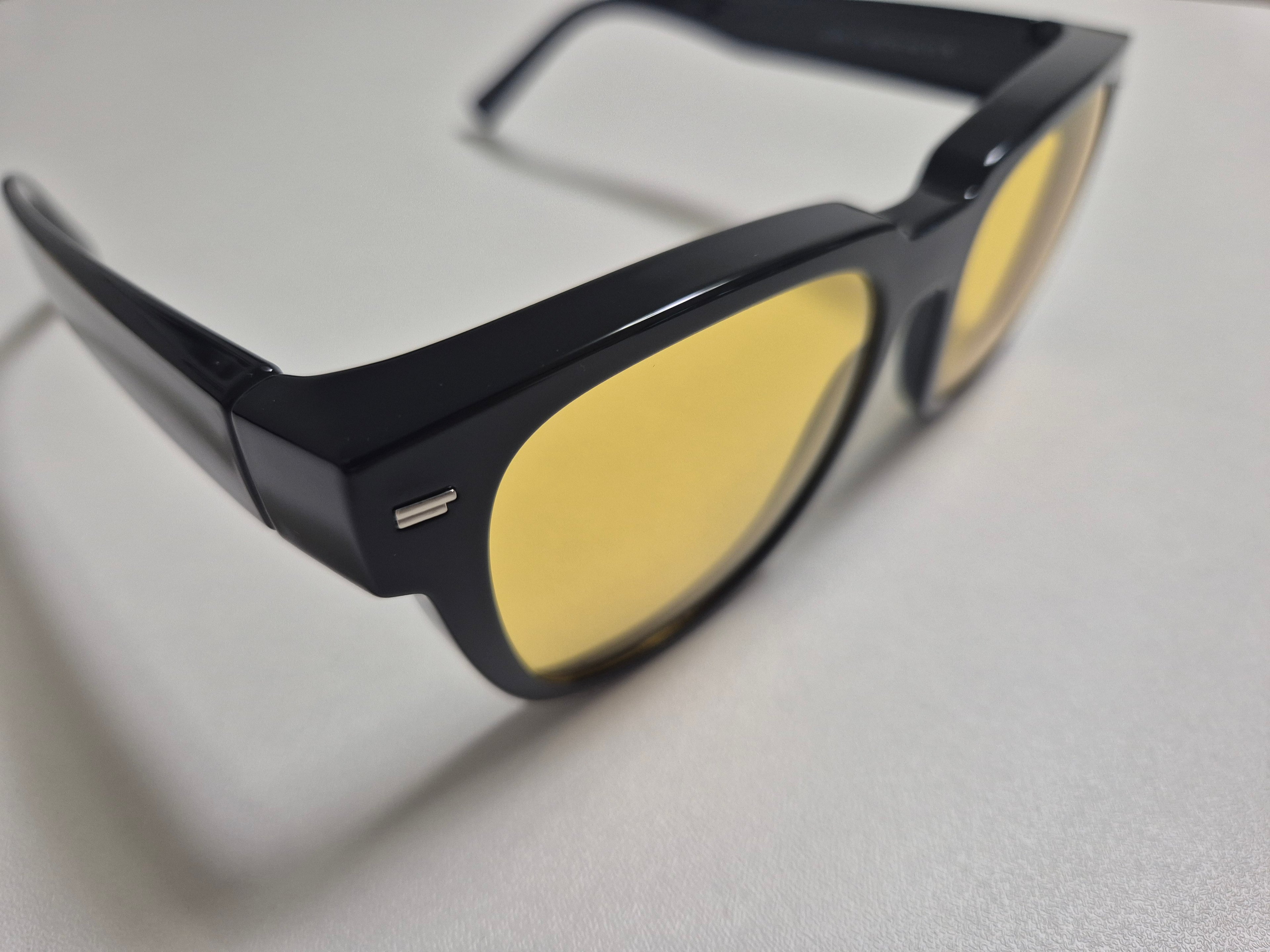 SIPHEW Night Driving Glasses Anti Glare Night Vision Glasses. Yellow Polarised Lenses Glasses Reduce Headlight for Nighttime Driving. Ultimate Night Vision Driving Glasses – Anti-Glare, Polarised & Lightweight for Safer Journeys - Zeta Store