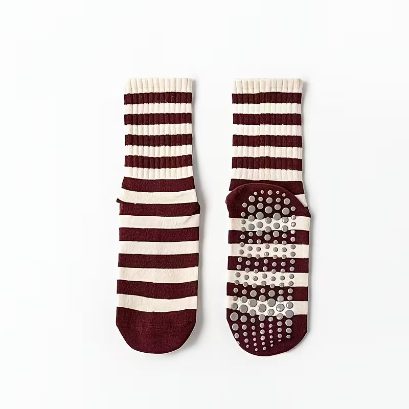 Zuimei 5 Pairs Womens Non Slip Yoga Socks UK 4-7 - Pilates Grip Socks with Bow, Striped Mid-Calf, Burgundy & White