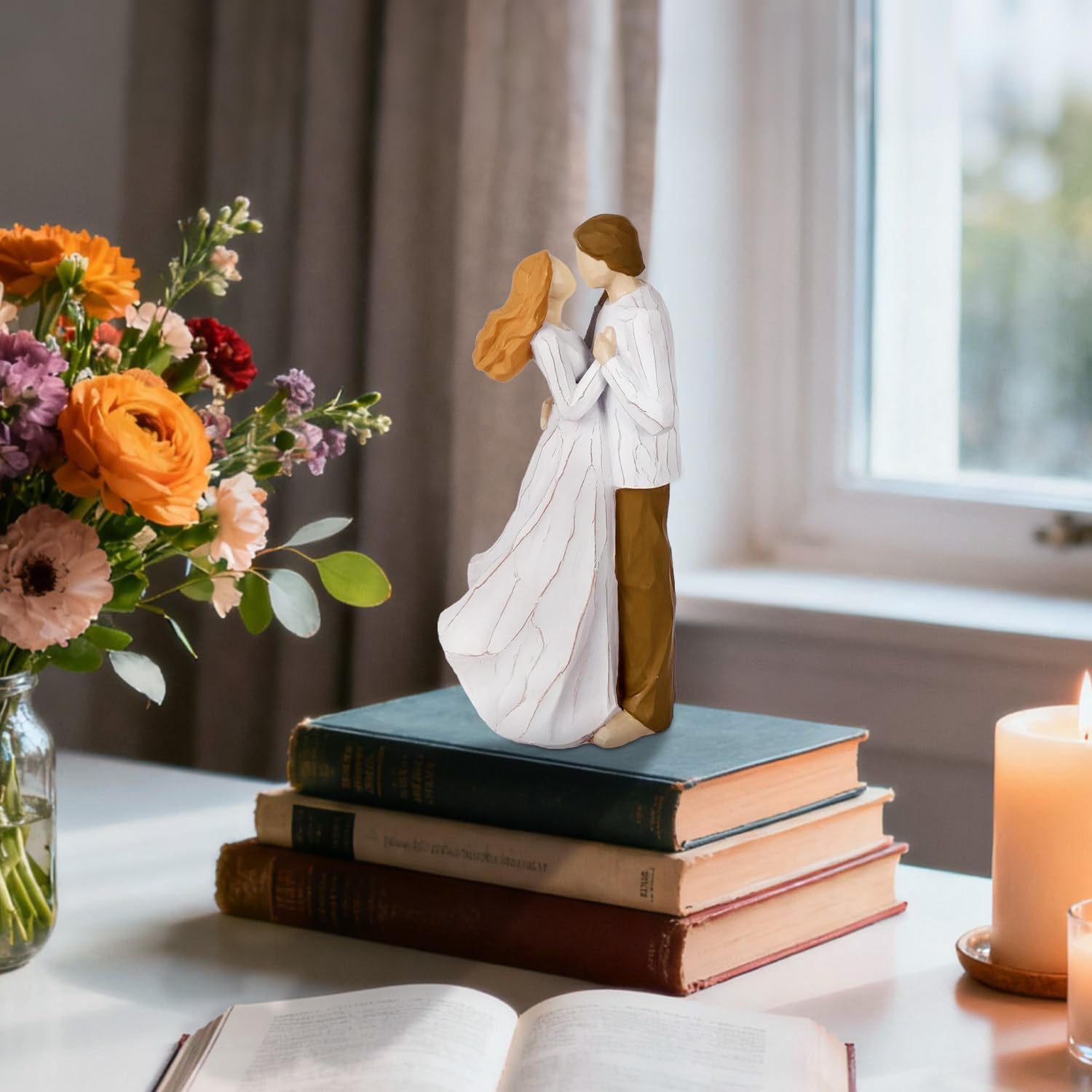 Decoroom Hug - Romantic Couple Figurine 7.2" - Anniversary Wedding Engagement Gift For Her - Loving Embrace Statue Home Decor