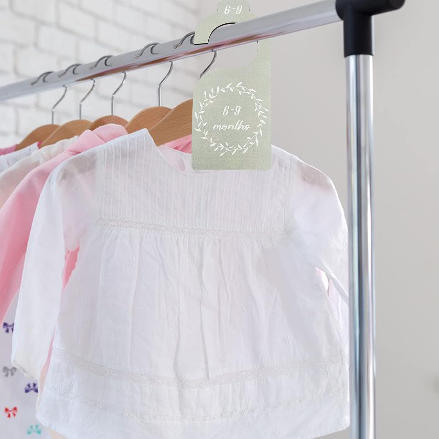 LyfLux 14 PCS Baby Closet Organizers & Hanging Dividers 🧸 | 4 Color Nursery Decor Set | Newborn to 18 Months | Brand New Bargain! - Zeta Store